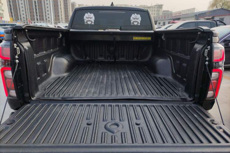 Used Great Wall Poer 2023 2.0T Commercial Version Automatic Diesel Two-Wheel Drive Elite Trim with Long Bed – GW4D20M
