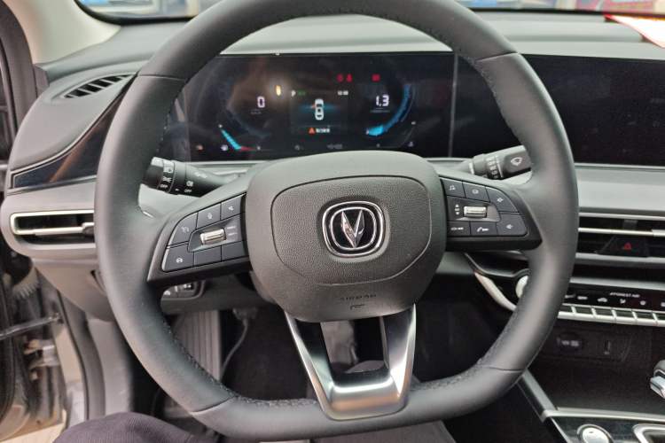 Used CHANGAN Eado 2021 PLUS Blue Whale NE 1.4T GDI DCT Prestige Model
