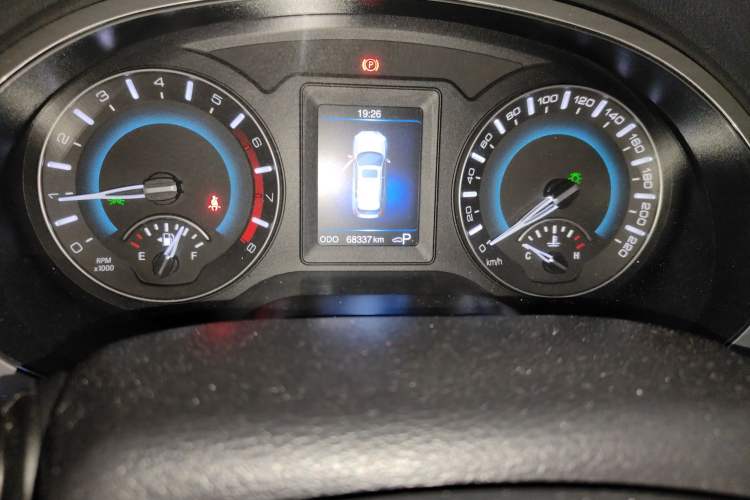 Used Haval H2 2017 Red-Label 1.5T Automatic Two-Wheel Drive Elite Model Odometer Close Up