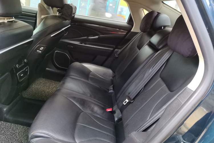 Used Geely Auto Emgrand GT 2015 1.8T Flagship Model
