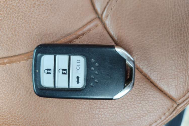 Used Haval H8 2015 2.0T Two-Wheel-Drive Luxury Version Vehicle Key