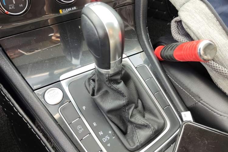 Used Volkswagen Golf 2019 280TSI DSG Luxury Version China V Standard Gear Lever