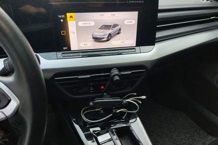 Used Volkswagen Lamando 2023 Lavida L 280TSI DSG Spicy Edition
