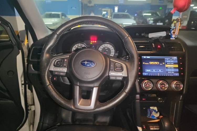 Used Subaru Forester 2016 2.0i Fashion Navigation Edition
