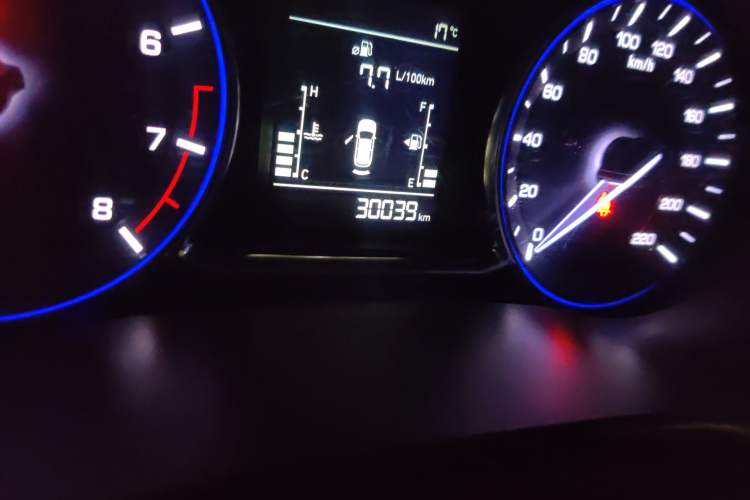 Used CHANGAN Lingxuan 2017 1.6L Manual Happiness Edition
