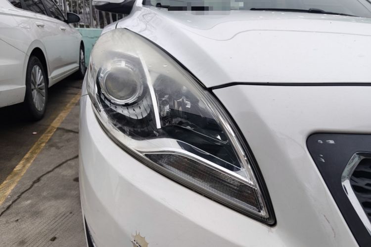 Used Haima Fumei 2015 1.5T Automatic YueShang Model
