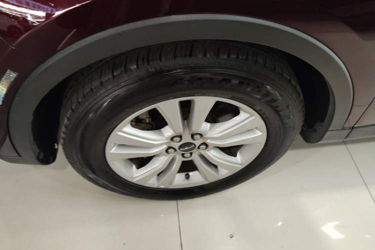 Used Lincoln MKX 2017 2.0T Two-Wheel Drive Deluxe Edition
