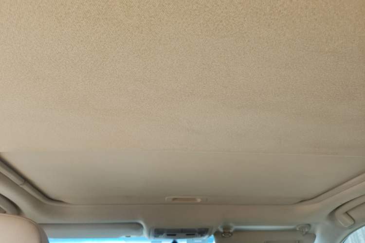 Used Toyota Camry 2016 2.0E 10th Anniversary Elite Edition
