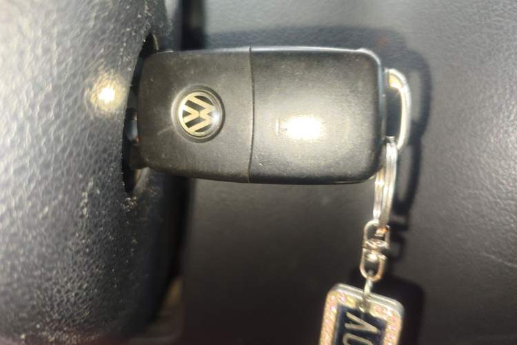 Used Volkswagen Tiguan 2015 1.8TSI Manual Two-Wheel Drive Fashion Edition Vehicle Key