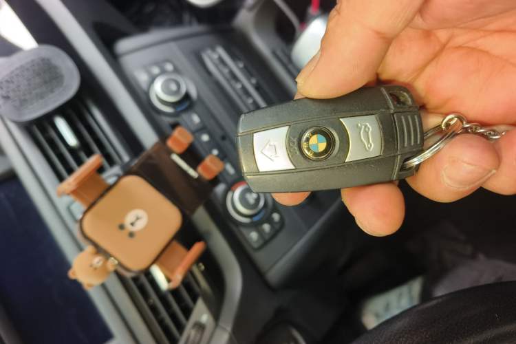 Used BMW X1 2010 sDrive18i Luxury Model
