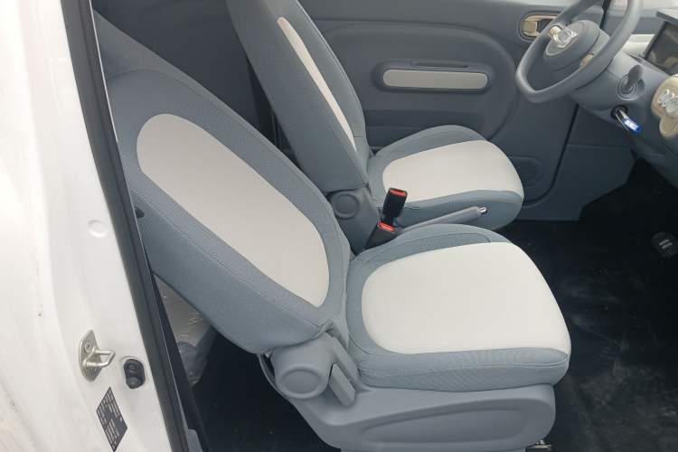 Used Bestune Pony 2024 170km Vitality Horse
