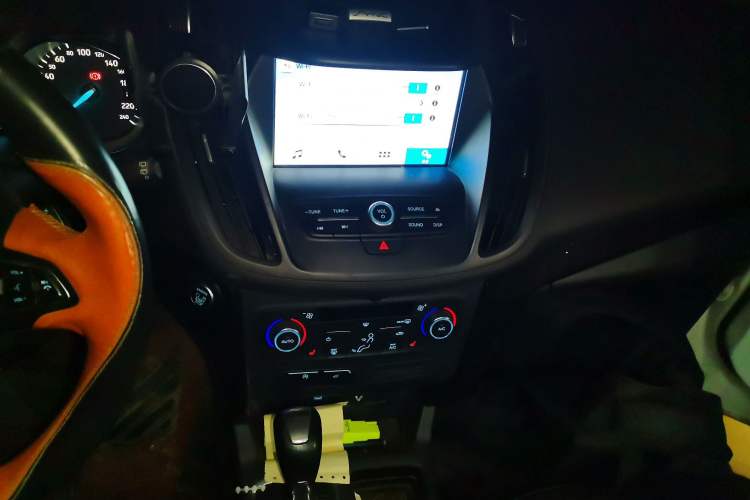 Used Ford Kuga 2017 EcoBoost 180 Two-Wheel-Drive Luxury Wing Edition