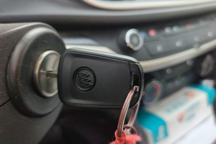 Used Buick GT 2021 Revised Version 1.3T Automatic Mild Hybrid Elite Edition Vehicle Key