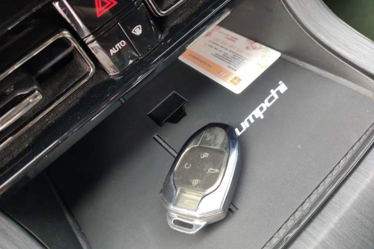 Used GAC Trumpchi GS8 2022 Double-Energy Series 2.0TM Two-Wheel Drive Prestige Edition (6 Seats)