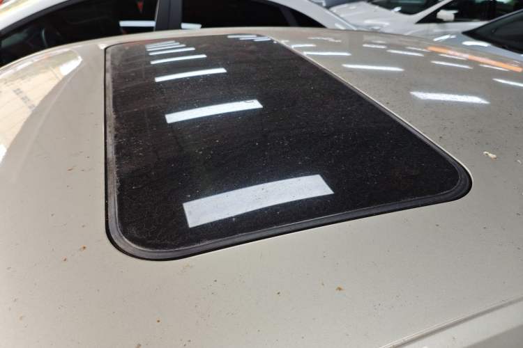 Used Volkswagen Bora 2018 1.5L Automatic Comfort Model Roof