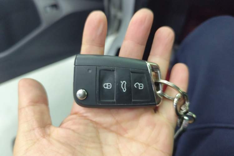 Used Volkswagen Sagitar 2019 200TSI DSG Comfort Version China VI Standard Vehicle Key