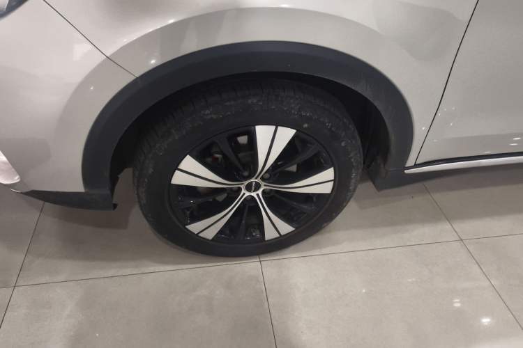 Used Roewe RX5 2020 PLUS 300TGI Automatic Ali National Trend Flagship Edition
