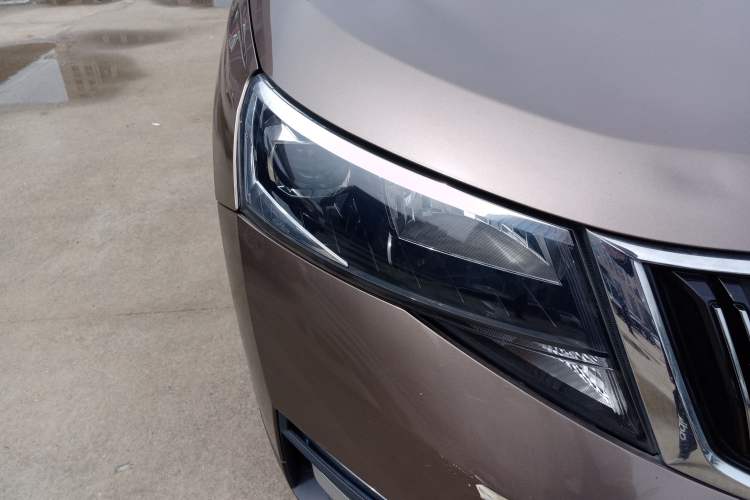 Used Skoda Kamiq 2018 1.5L Manual Comfort Edition China V Standard Right Front Headlight