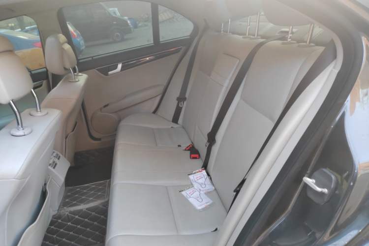 Used Mercedes-Benz C-Class 2013 C 180 Classic Grand Edition