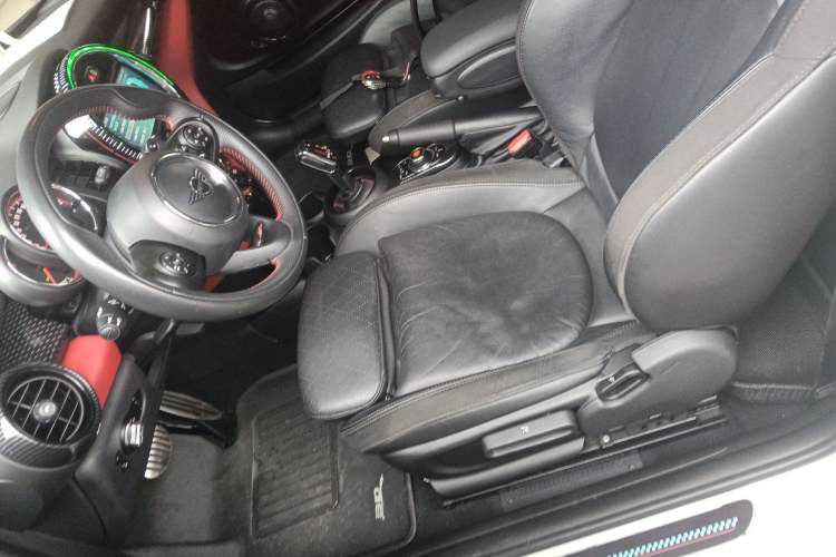 Used MINI JCW 2018 2.0T JOHN COOPER WORKS ALL-IN