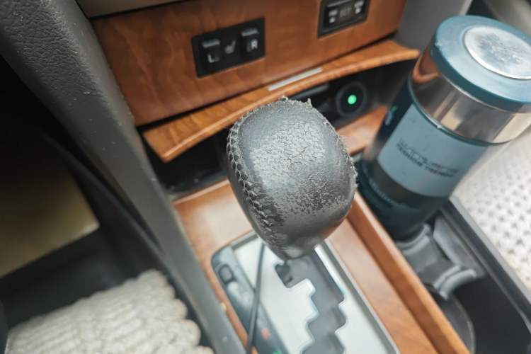 Used Toyota Camry 2011 200G Classic Anniversary Edition
