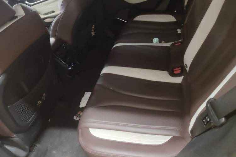 Used Geely Auto Monjaro L 2021 2.0TD DCT EVO Two-Wheel Drive Prestige Version
