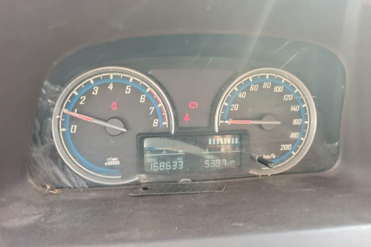 Used Baojun 730 2014 1.5L manual Comfort ESP version 7 seats