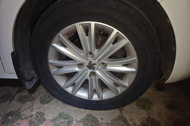 Used Peugeot 301 2016 1.6L Automatic Comfort Edition