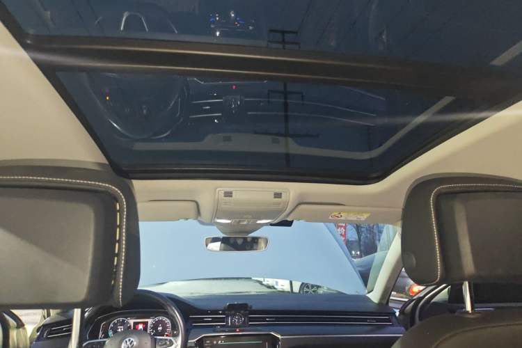 Used Volkswagen Magotan 2020 380TSI DSG Luxury Version Headliner