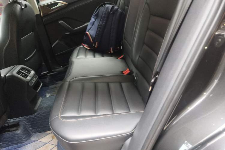 Used Volkswagen Tharu 2020 280TSI Two-Wheel Drive Luxury Plus Version China VI Standard
