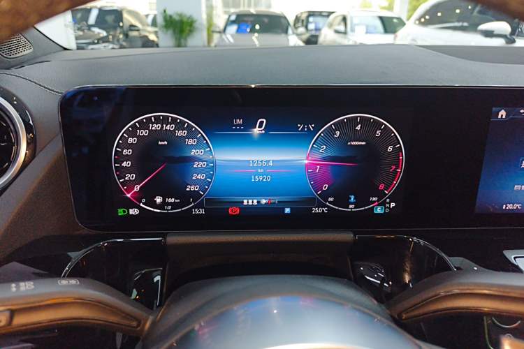 Used Mercedes-Benz GLA 2024 GLA 200 Instrument Cluster