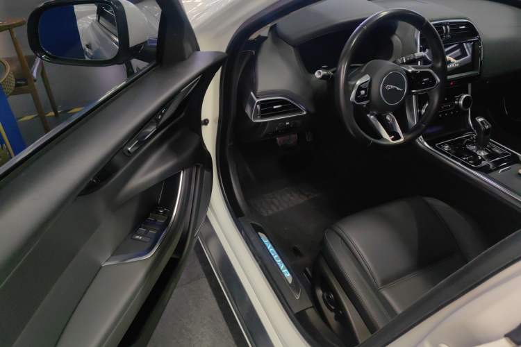 Used Jaguar XEL 2020 2.0T 250 PS SE Tech-Elegant Edition