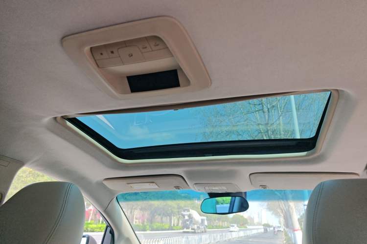 Used Buick GL8 2013 2.4L LT Luxury Business Executive Edition
