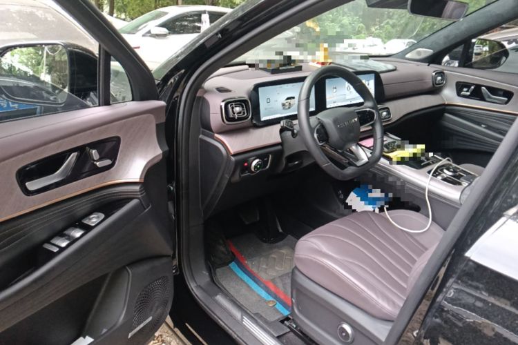 Used Chery Tiggo 9 2025 2.0T Automatic Two-Wheel Drive Luxury Edition 5 Seats Driver Seat