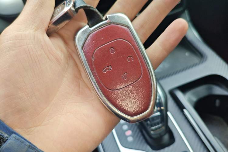 Used GAC Trumpchi GS8 2022 Flagship Series 2.0 TGDI Two-Wheel-Drive Prestige Edition (7 Seats)