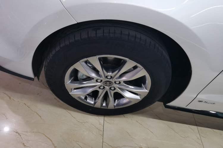 Used Toyota SIENNA 2024 2.5L Hybrid Four-Wheel Drive Prestige Edition
