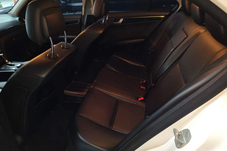 Used Mercedes-Benz C-Class 2013 C 180 Classic Grand Edition