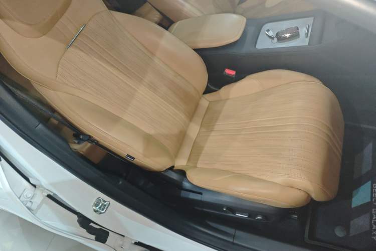 Used Geely Galaxy L7 2023 1.5T 115 km Starship