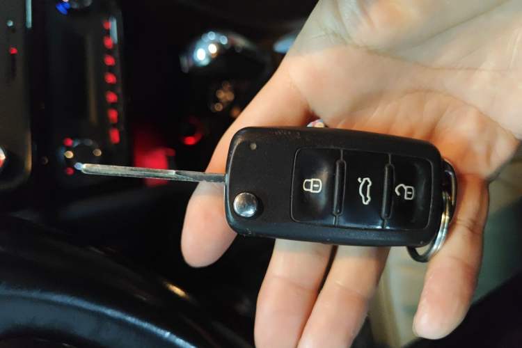 Used Volkswagen Polo 2011 1.4L Automatic ZhiCool Edition Vehicle Key