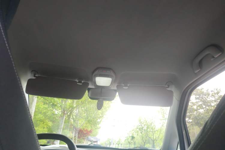 Used Baojun E200 2018 Intelligent Driving Edition Headliner