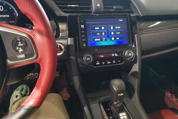 Used Honda Civic 2021 HATCHBACK 220TURBO CVT Trendy Cool Edition Audio And AC Panel