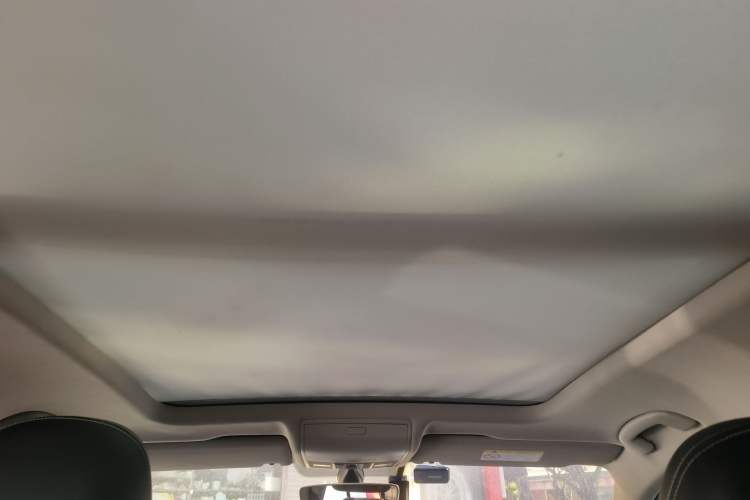 Used Volkswagen Tiguan L 2020 330TSI Automatic Two-Wheel Drive Smart Luxury Edition China VI Standard