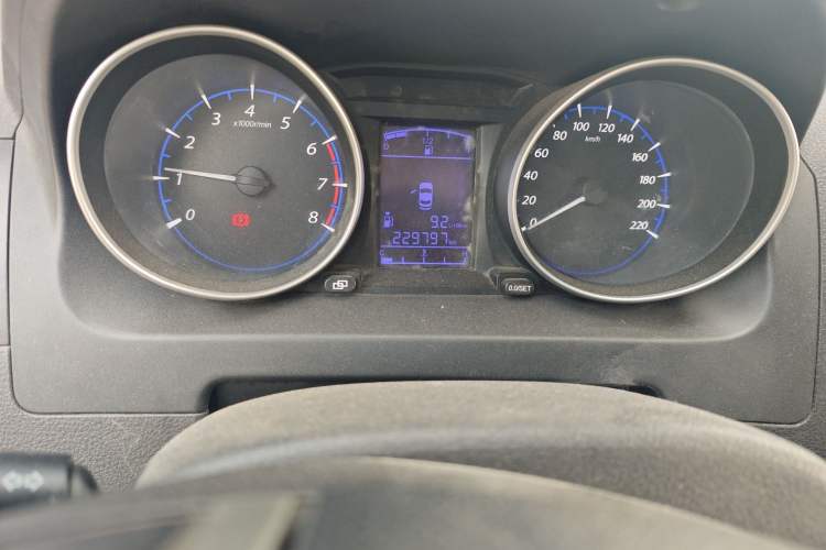 Used FORTHING Joyear X5 2015 1.6L Manual Luxury Model