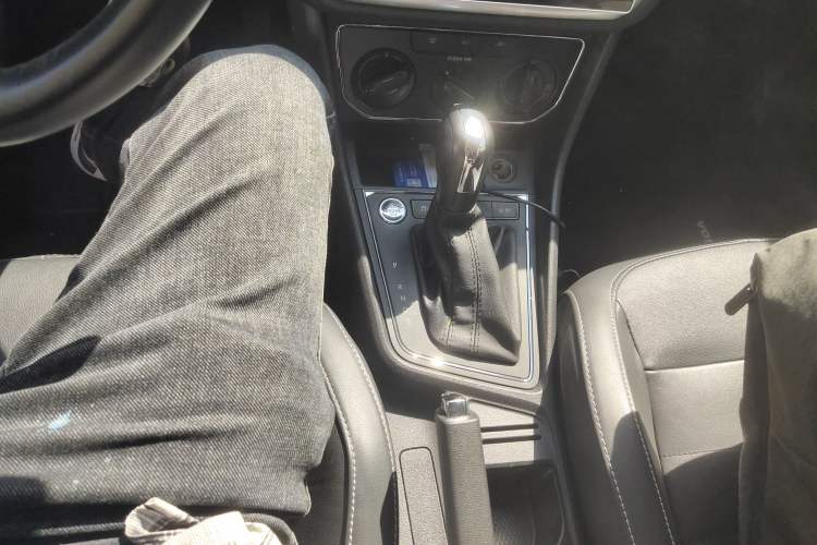 Used Volkswagen Lavida 2017 1.6L Automatic Comfort Edition