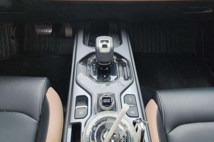 Used Geely Auto icon 2023 1.5TD Chocolate Luxe Edition Gear Lever