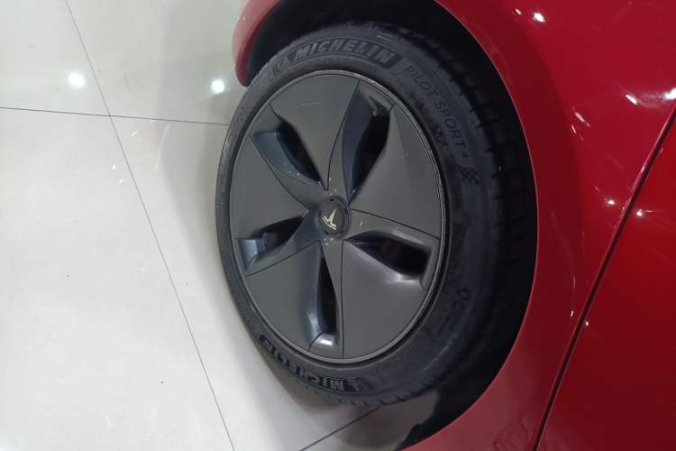 Used Tesla Model 3 2020 Standard Range Rear-Wheel Drive Upgraded Version Exterior 5