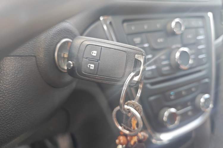 Used Buick Encore 2014 1.4T Automatic Two-Wheel Drive Urban Elite Model