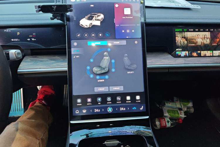 Used NETA S 2022 Extended-Range Version 1160 km Range Rear-Wheel Drive Mid-Grade
