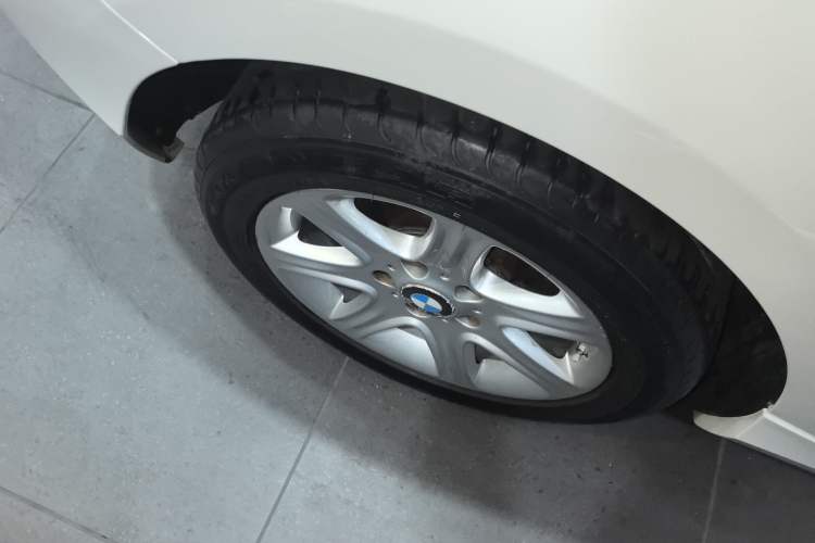 Used BMW 1 Series 2013 Revised 116i Leading Edition Right Rear Wheel Hub