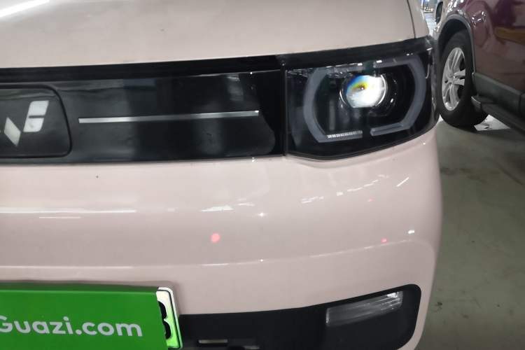 Used Wuling Hongguang MINIEV 2022 Macaron Premium Model – Lithium Iron Phosphate
